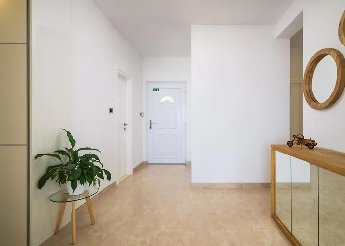 With Wifi Podstrana, - 25097 Split